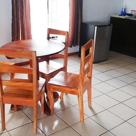 Apartamentos Villa Arenal #3 La Fortuna Bagian luar foto